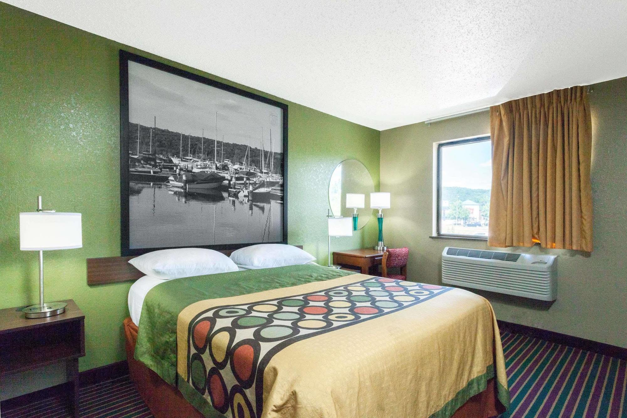 Super 8 By Wyndham Bath Hammondsport Area Motel Екстериор снимка