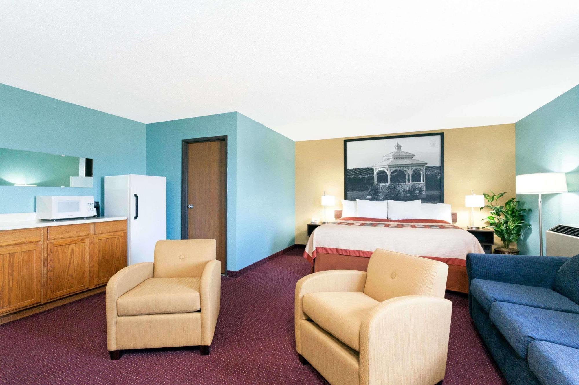 Super 8 By Wyndham Bath Hammondsport Area Motel Екстериор снимка